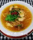 Bánh canh bột lọc nấu cá lóc