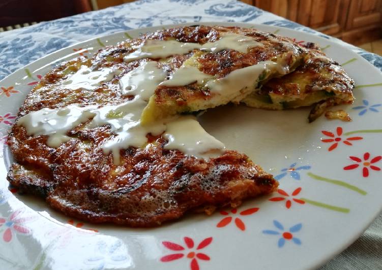 Frittata di zucchine con erba di s. Pietro e formaggio