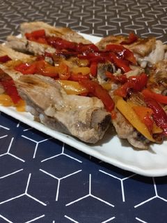 Foto di Costine di maiale con peperoni all'aceto