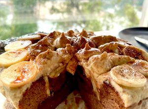 รูปของ เค้กก้อนสอง แก้ไขจากก้อนแรก😆: Ovaltine Cake Banana Whipped Cream🍫🧁🍌