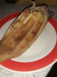 Una foto de Oreja a la plancha. Típica ración de bareto español