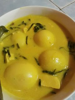 Foto resep Gulai Telur dan Daun Mangkok