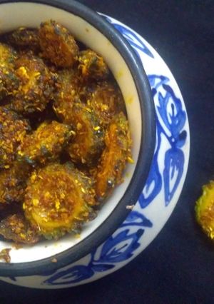 करेले का आचार (Karele ka achar recipe in Hindi) रेसिपी मुख्य फोटो