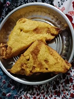 ब्रेड पकौड़े (bread pakode recipe in Hindi) रेसिपी मुख्य फोटो