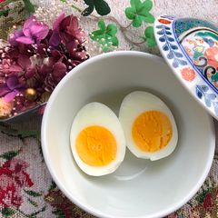 A picture of Economizing Boiled Egg.