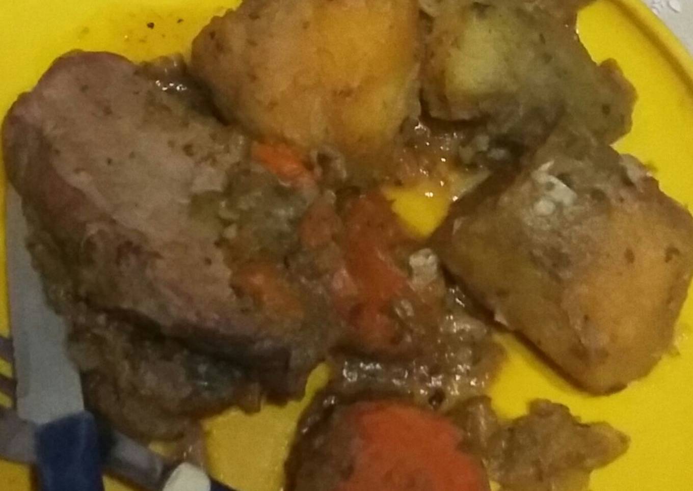 Carré de cerdo con batatas ❤ a la olla