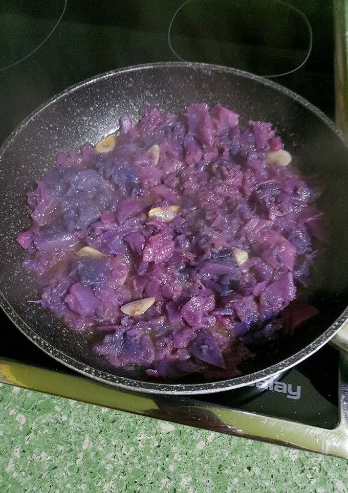 Una foto de Lombarda rehogada con manzanas