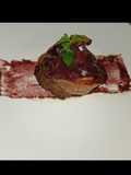 Medallón de res alvarado en salsa de vino tinto