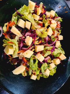 Una foto de Ensalada multicolor
