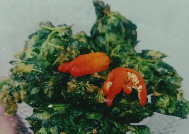 Bala bala dari sayur bayam 🤤
