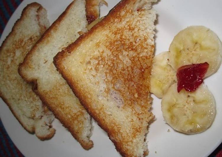 Recipe of Favorite Banana and nuts sandwich