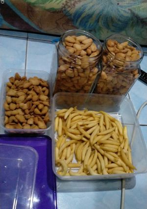 Foto resep Kue Biji Ketapang Ala2 Dhiya Kitchen...👌😘