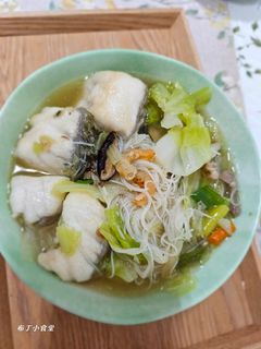 海鱸魚米粉湯 的食譜成品照片