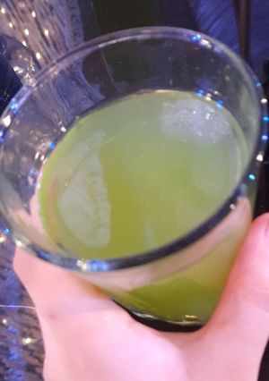 A picture of Mint margarita yummy 😋 drink 🍸healthy.