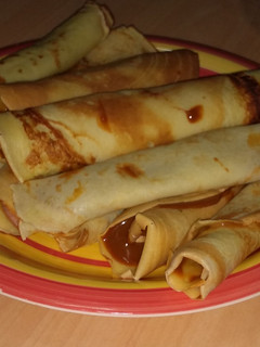 Una foto de Panqueques con manjar🥞
