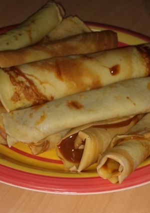 Una foto de Panqueques con manjar🥞