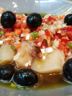 Una foto de Ensalada de puerros y verduras