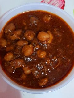स्ट्रीट स्टाइल छोला (Street style chola recipe in Hindi) रेसिपी मुख्य फोटो
