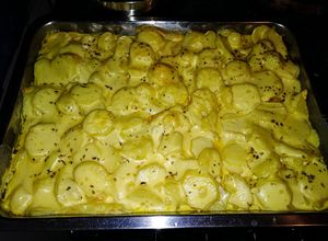 Foto principal de Papas con crema y mostaza