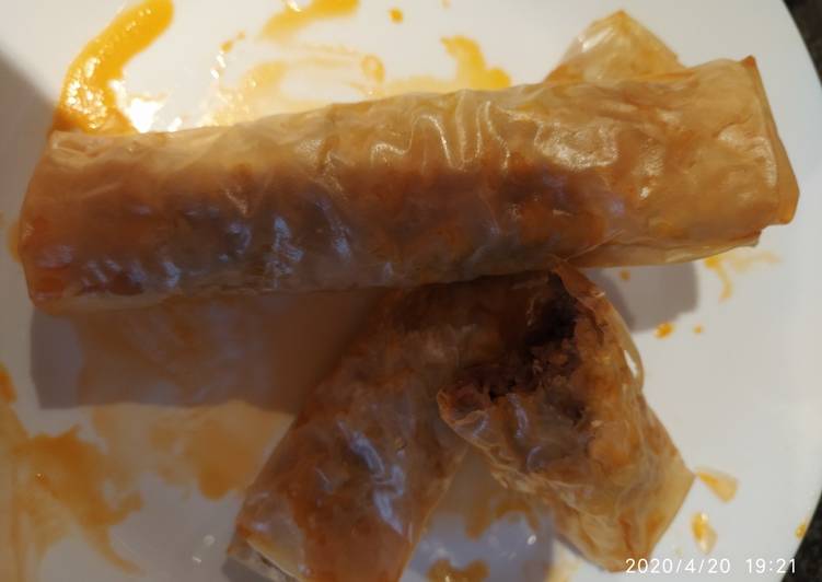 Rollitos de carne en pasta filo