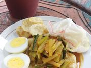 Gambar lontong sayur betawi