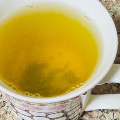 A picture of Lemon mint kadha for digestion.