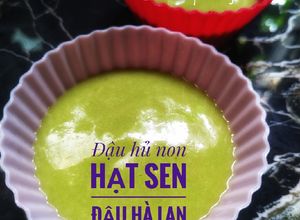 Hình của món Ăn dặm cho bé: Đậu hủ non hạt sen - đậu hà lan.