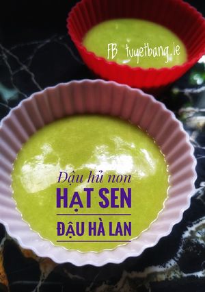 Hình của món Ăn dặm cho bé: Đậu hủ non hạt sen - đậu hà lan.
