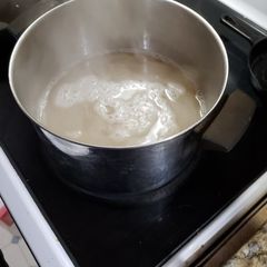A picture of Tonic syrup.