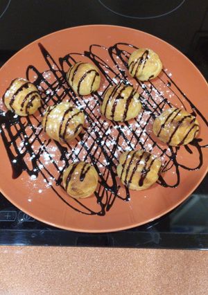 Una foto de PROFITEROLES DE CREMA, TRADICIONALES 🥰