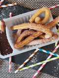 Churros, sauce chocolat