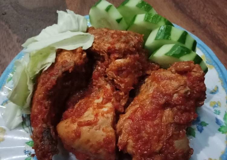 Bagaimana Menyiapkan Ayam Bakar Taliwang Ala Xander&#39;skitchen, Enak Banget
