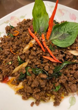 Foto resep Pad Kra Pao (Thai Basil Beef)