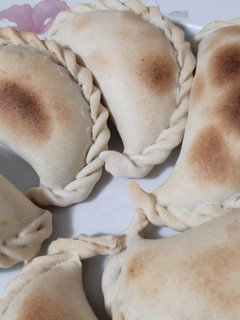 Una foto de Empanadas caseras de choclo🌽👩🏻🍳