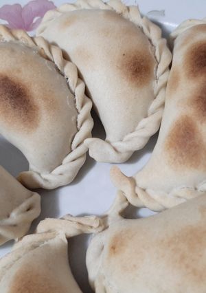 Una foto de Empanadas caseras de choclo🌽👩🏻🍳