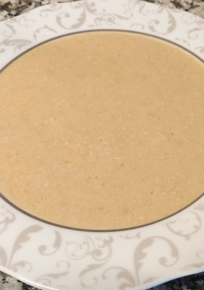 Una foto de Puré de verduras con pollo