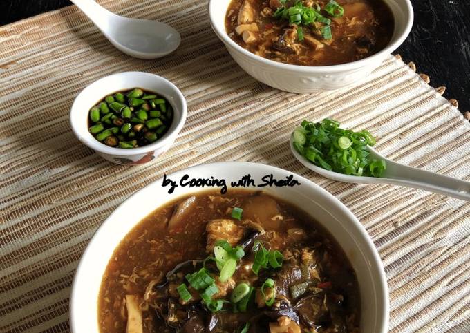 Resep Hot And Sour Soup Oleh Cooking With Sheila Cookpad