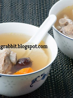 A picture of Chinese special soup.