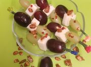 A picture of mango cranberries