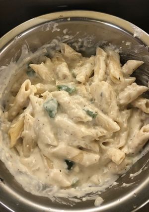 A picture of White Sauce Pasta.