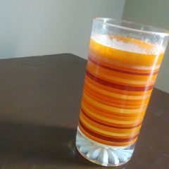 A picture of Apple juice.