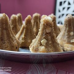 A picture of Churma modak.