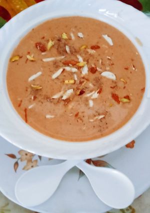A picture of Healthy, tasty unique dry fruit Chiku basundi.