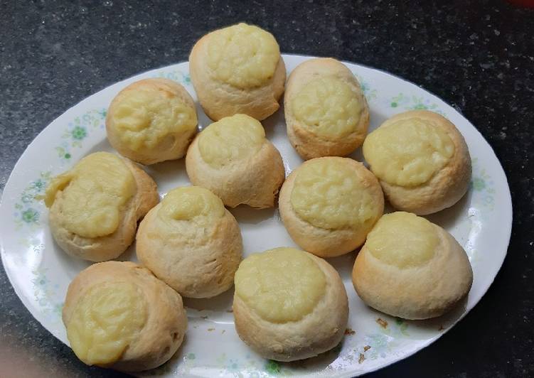 Bollitos con crema pastelera para el té ☕