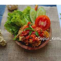 รูปของ Ayam geprek