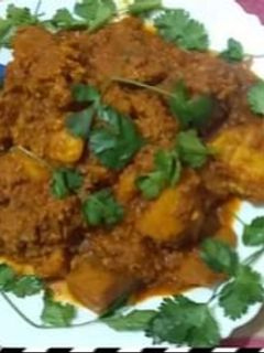 আলুর মালাই কারি(aloo r malai curry recipe in Bengali) রেসিপির প্রধান ছবি