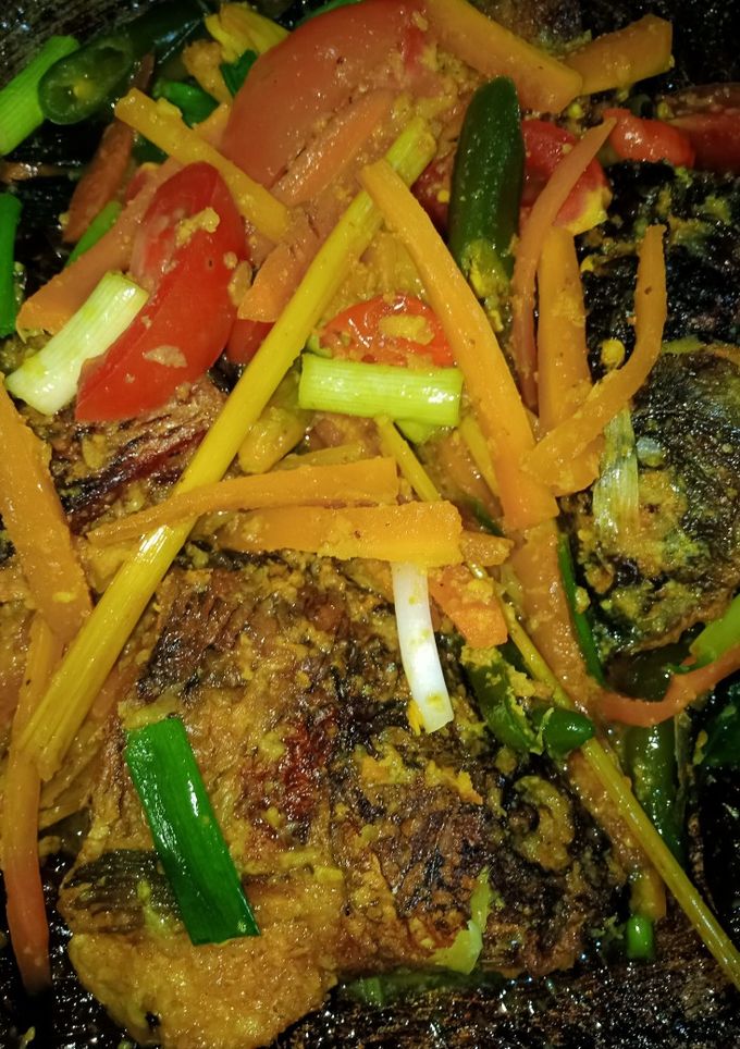 Foto resep Ikan mas bumbu kuning