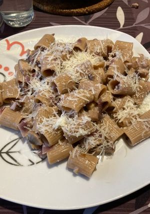 Una foto de Pasta integral con salsa de setas sin nata 😋