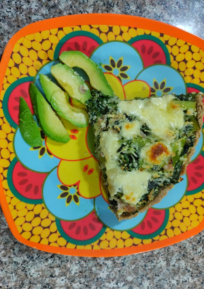 Una foto de ~Tarta de verduras con masa keto~
