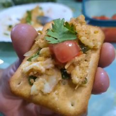 A picture of Tuc canapé.